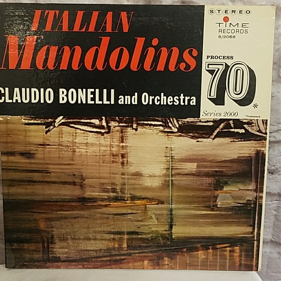 Italian Mandolins Claudio Bonelli and Orchestra - Picture 2 of 6